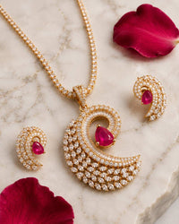 Roselle Pendant Set