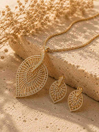 Aurra Leaf Pendant Set