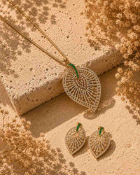 Aurra Leaf Pendant Set