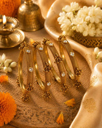 Suhani Grace Bangle Set